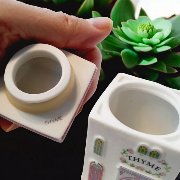 The Lenox Spice Village 1989 Porcelain House Jar Thyme Vintage Replacement - Picture 2 of 15